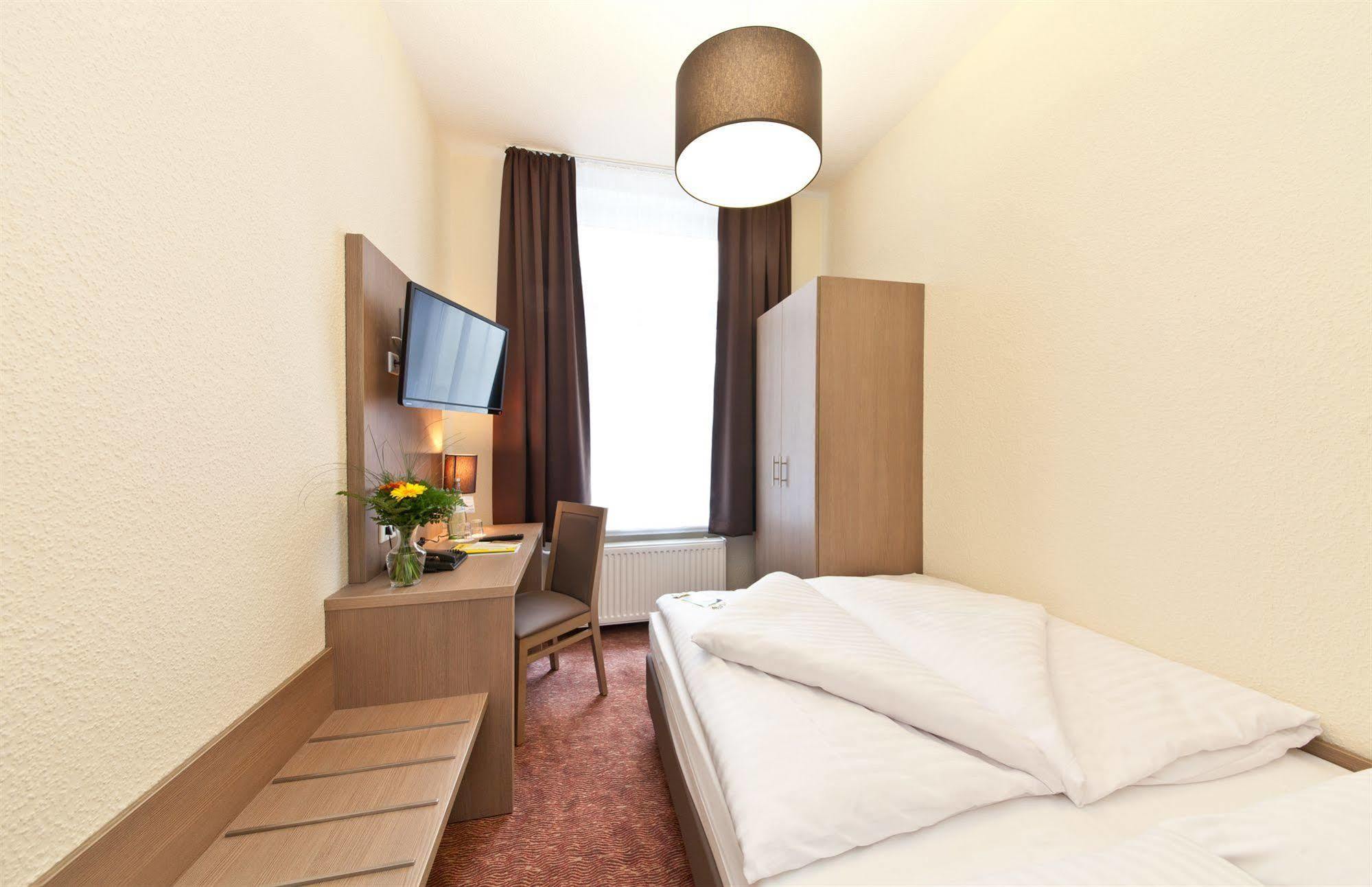 Hotel Alster Hamburg Kültér fotó