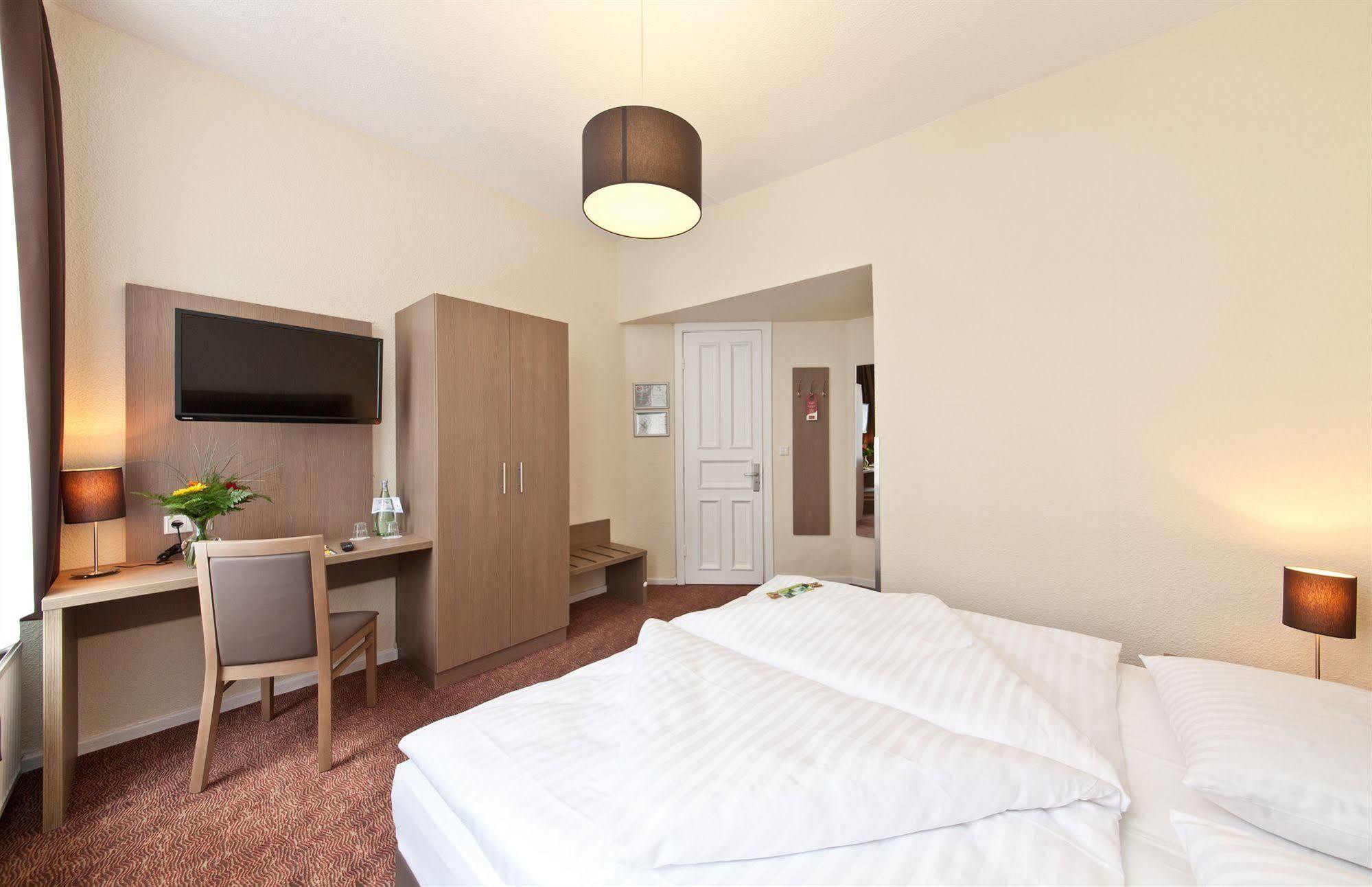 Hotel Alster Hamburg Kültér fotó