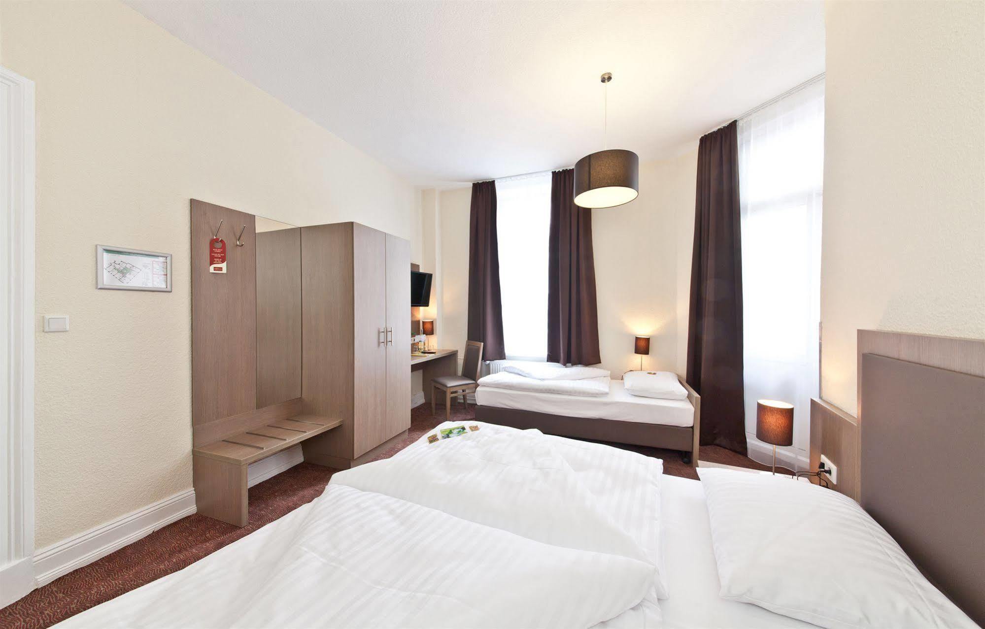 Hotel Alster Hamburg Kültér fotó